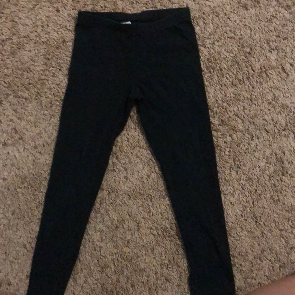 Black leggings